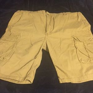 Levi cargo shorts